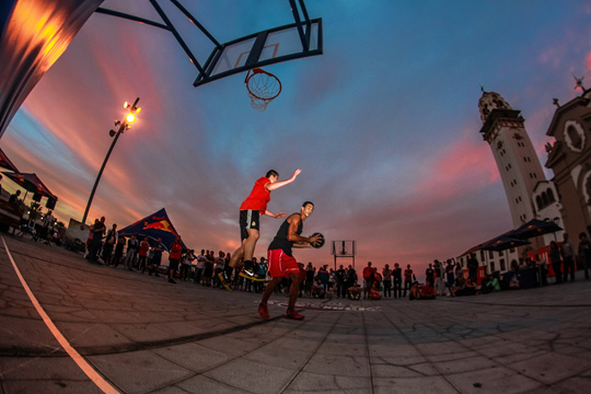 accic3b3n_redbullkingoftherocktenerife_cbriangonzalez_redbullcontentpool