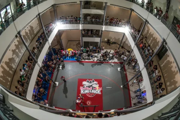 ambiente_rbkingoftherockc2a9oscarcarrascosa_redbullcontentpool-1