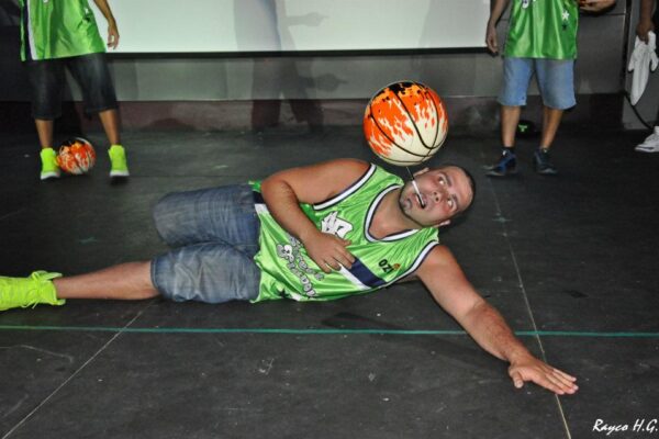 StreetFlavour en la presentación del Tenerife Baloncesto 2011-2012 en la Sala Rex