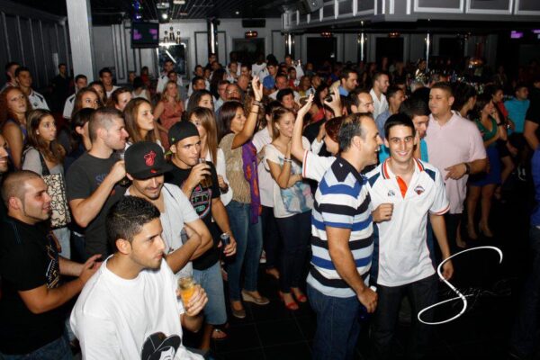StreetFlavour en la presentación del Tenerife Baloncesto 2011-2012 en la Sala Rex (6)